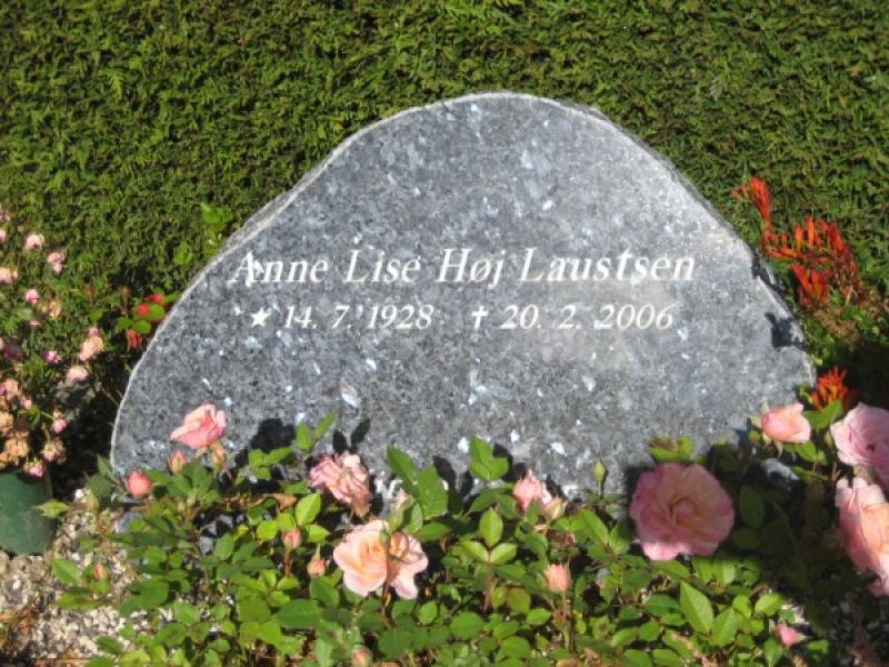 Anne Lise Hoej Laustsen.jpg